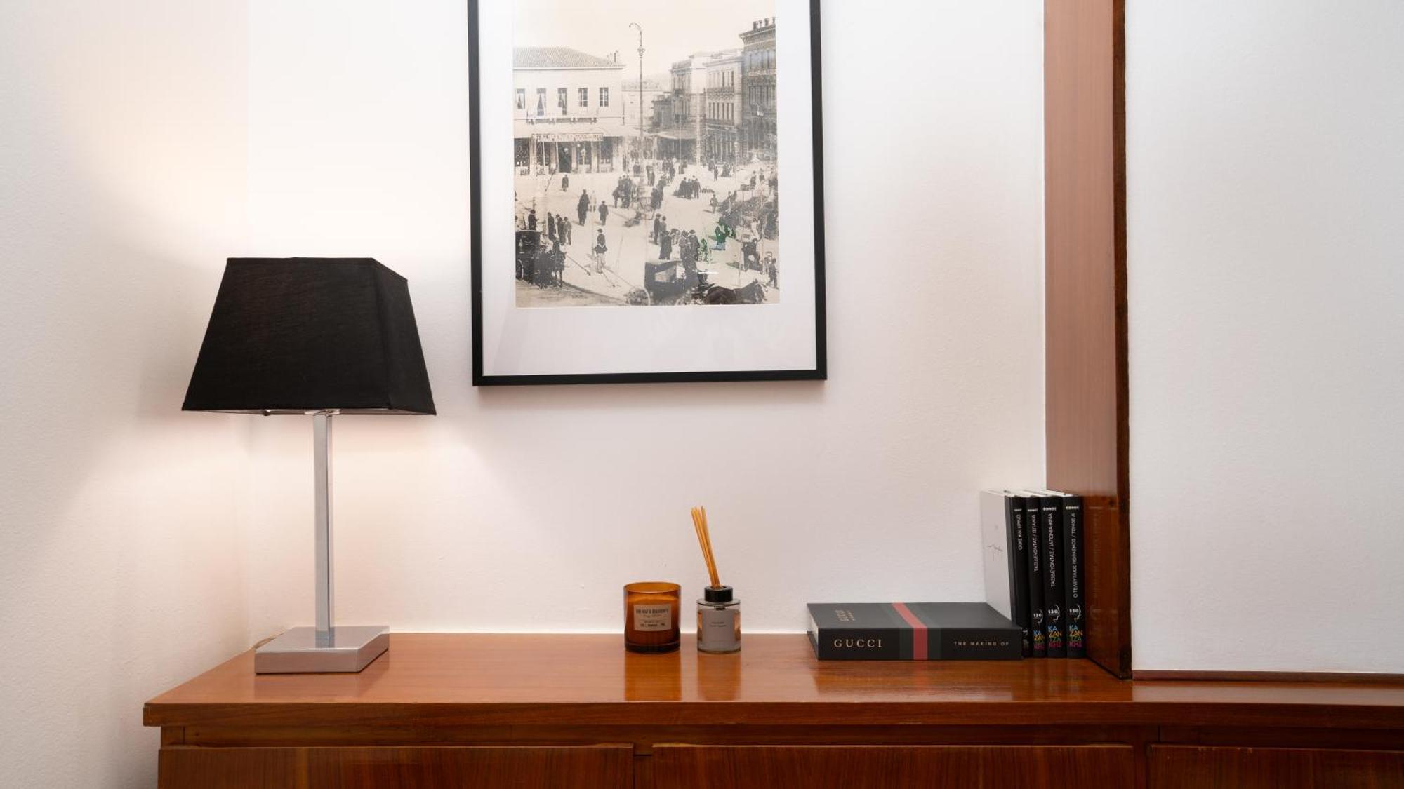 Quiet City Center Apt On A Pedestrian Street 아테네 외부 사진